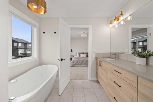 229 Precedence View, Cochrane, AB - Indoor Photo Showing Bathroom