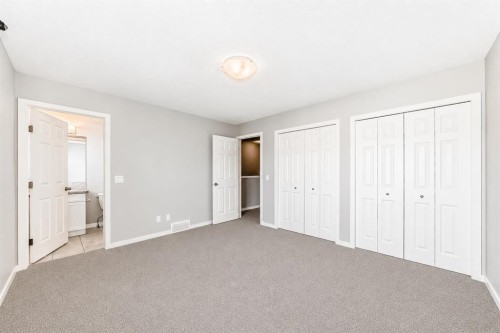 393 Legacy Boulevard Se, Calgary, AB - Indoor