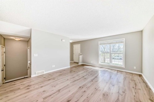 393 Legacy Boulevard Se, Calgary, AB - Indoor Photo Showing Other Room