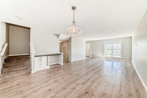 393 Legacy Boulevard Se, Calgary, AB - Indoor Photo Showing Other Room