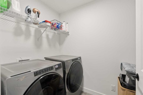 345 Calhoun Common Ne, Calgary, AB - Indoor Photo Showing Laundry Room