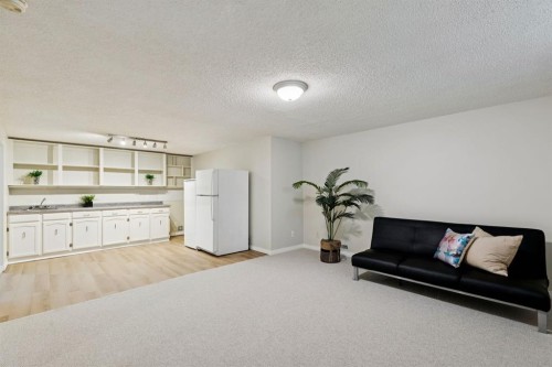 3215 Boulton Road Nw, Calgary, AB - Indoor
