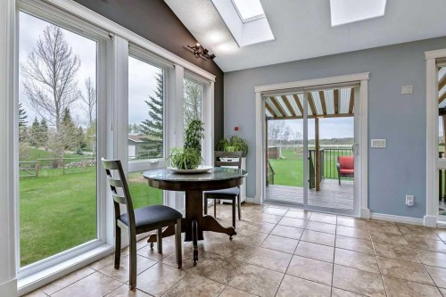 1105 Turner Gate Sw, Diamond Valley, AB - Indoor Photo Showing Dining Room