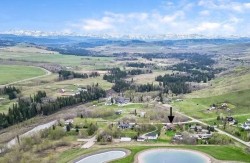 1105 Turner Gate SWDiamond Valley, AB T0L 2A0
