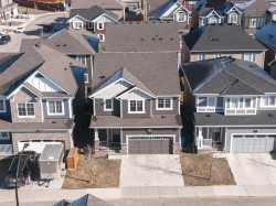 94 Yorkstone Heath SW Calgary, AB T2X 4S3