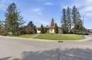 6215 Thorncliffe Drive Nw, Calgary, AB  - Outdoor 