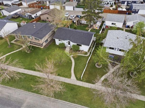 9032 Fairmount Drive Se, Calgary, AB 