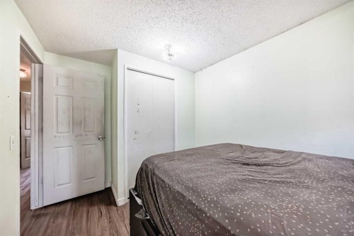 4 Fonda Crescent Se, Calgary, AB - Indoor Photo Showing Bedroom