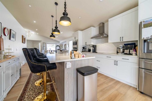 9 Scripps Landing Nw, Calgary, AB - Indoor Photo Showing Kitchen With Upgraded Kitchen