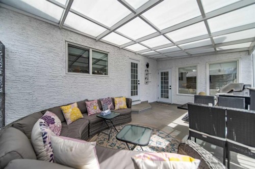 9 Scripps Landing Nw, Calgary, AB - Indoor