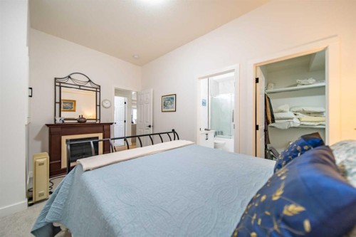 9 Scripps Landing Nw, Calgary, AB - Indoor Photo Showing Bedroom