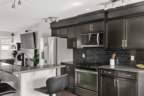 177 Walden Manor Se, Calgary, AB - Indoor Photo Showing Kitchen With Upgraded Kitchen