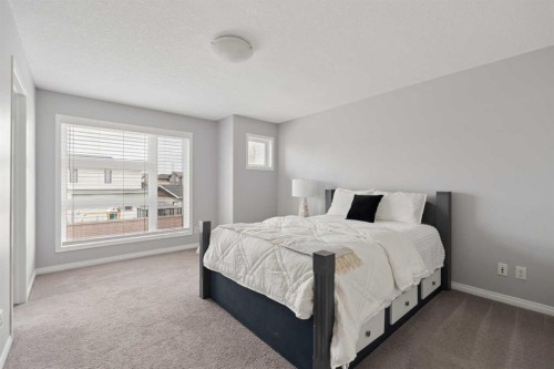 177 Walden Manor Se, Calgary, AB - Indoor Photo Showing Bedroom