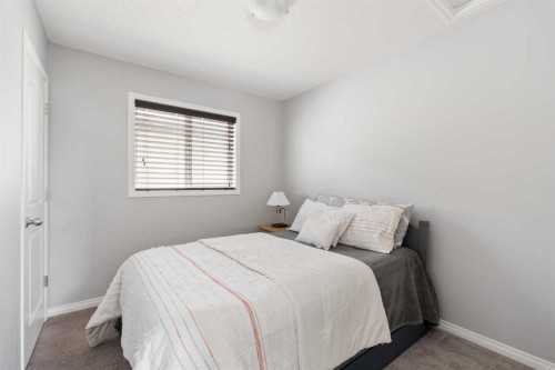 177 Walden Manor Se, Calgary, AB - Indoor Photo Showing Bedroom
