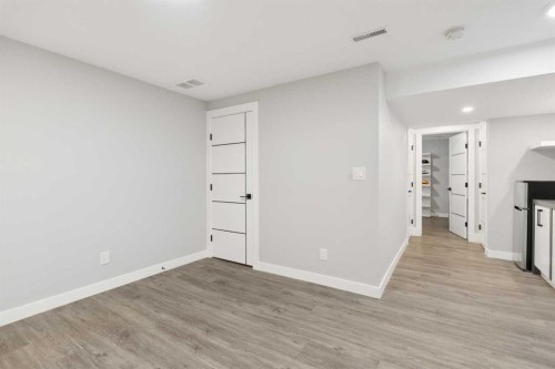 177 Walden Manor Se, Calgary, AB - Indoor Photo Showing Other Room