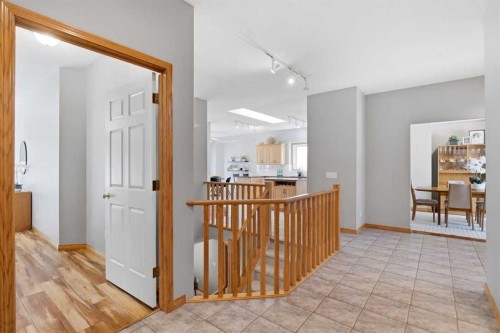 545 Rocky Ridge Bay Nw, Calgary, AB - Indoor Photo Showing Other Room