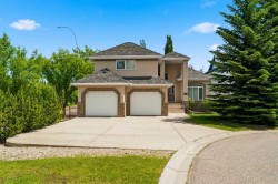 545 Rocky Ridge Bay NW Calgary, AB T3G 4E7