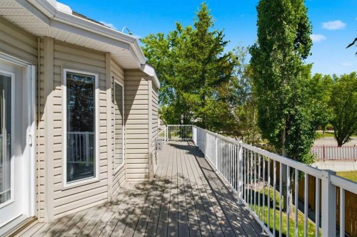 545 Rocky Ridge Bay Nw, Calgary, AB - Outdoor