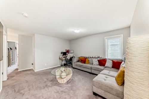 115 Cityscape Boulevard Ne, Calgary, AB - Indoor Photo Showing Living Room