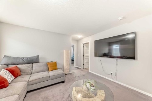 115 Cityscape Boulevard Ne, Calgary, AB - Indoor Photo Showing Living Room