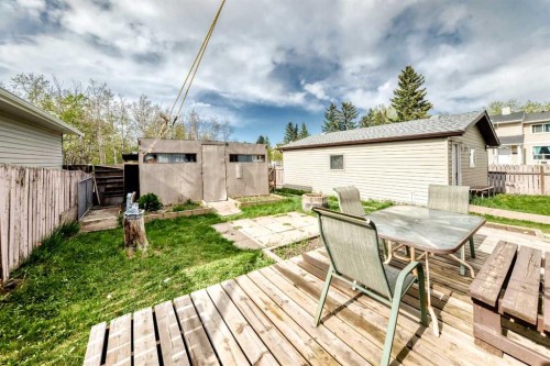 43 Mckenna Way Se, Calgary, AB - Outdoor With Deck Patio Veranda With Exterior