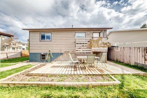 43 Mckenna Way Se, Calgary, AB - Outdoor With Deck Patio Veranda