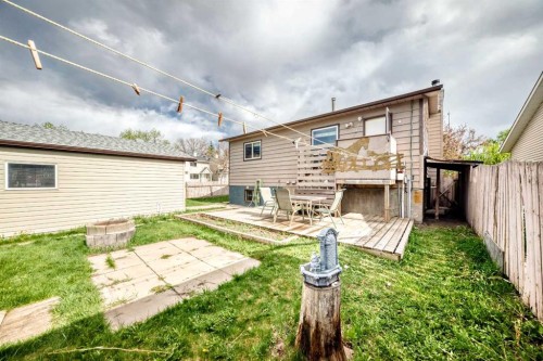 43 Mckenna Way Se, Calgary, AB - Outdoor With Deck Patio Veranda
