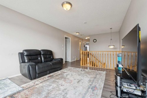 35 Saddletree Drive Ne, Calgary, AB - Indoor