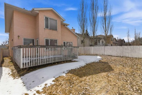 28 Sunlake Circle Se, Calgary, AB - Outdoor