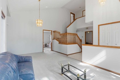 28 Sunlake Circle Se, Calgary, AB - Indoor