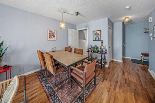 2-306 14 Avenue Ne, Calgary, AB - Indoor Photo Showing Other Room