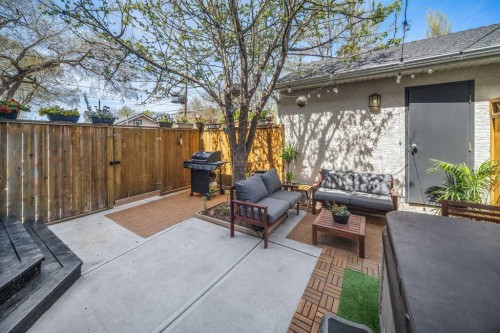 2-306 14 Avenue Ne, Calgary, AB - Outdoor