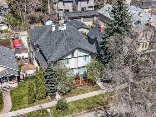 2-306 14 Avenue Ne, Calgary, AB - Outdoor
