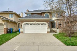 243 Hampshire Close NW Calgary, AB T3A 4X9