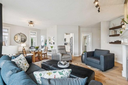 314-910 70 Avenue Sw, Calgary, AB - Indoor Photo Showing Living Room
