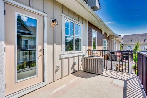 607 Cranbrook Walk Se, Calgary, AB 