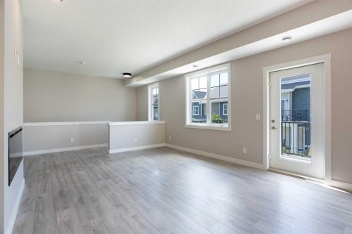 607 Cranbrook Walk Se, Calgary, AB 