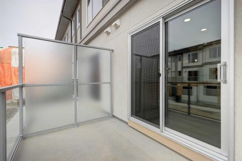 212 Shawnee Square Sw, Calgary, AB - Outdoor With Exterior