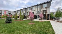 212 Shawnee Square SW Calgary, AB T2Y 0T7