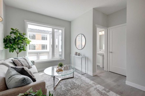 212 Shawnee Square Sw, Calgary, AB - Indoor