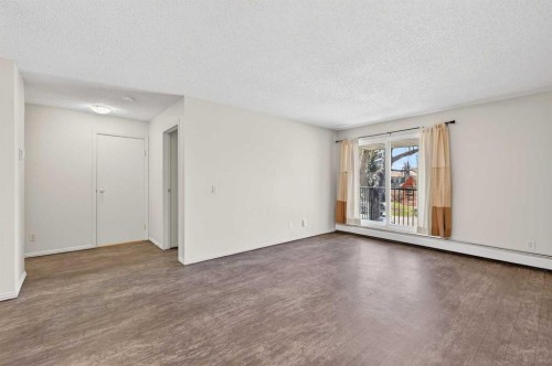 204-36 Glenbrook Crescent, Cochrane, AB - Indoor