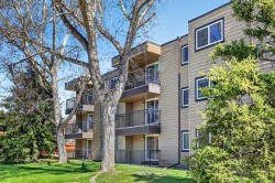 204-36 Glenbrook Crescent Cochrane, AB T4C 1T2