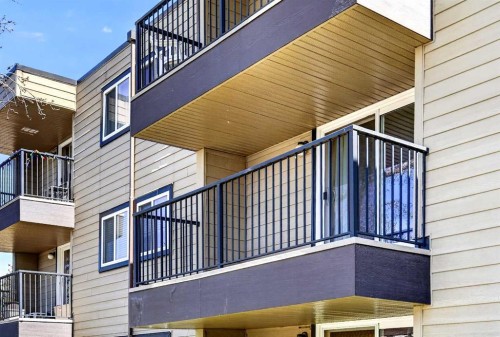 204-36 Glenbrook Crescent, Cochrane, AB - Outdoor With Balcony With Exterior