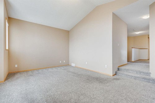 281 Bridlemeadows Common Sw, Calgary, AB - Indoor Photo Showing Other Room