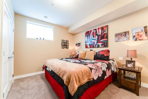 149 Muirfield Boulevard, Lyalta, AB - Indoor Photo Showing Bedroom