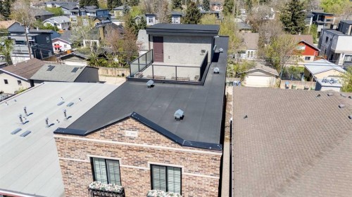 3-232 20 Avenue Ne, Calgary, AB - Outdoor