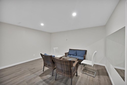 2386 Fairways Circle Nw, Airdrie, AB - Indoor