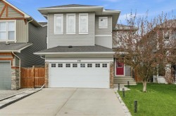 150 Ravenscroft Green SEAirdrie, AB T4A 0H1