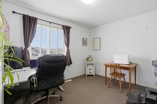 4432 Elgin Avenue Se, Calgary, AB - Indoor Photo Showing Office
