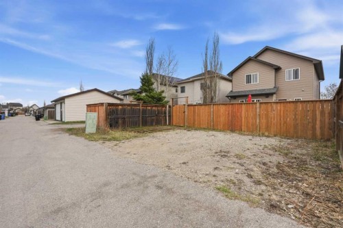 4432 Elgin Avenue Se, Calgary, AB - Outdoor